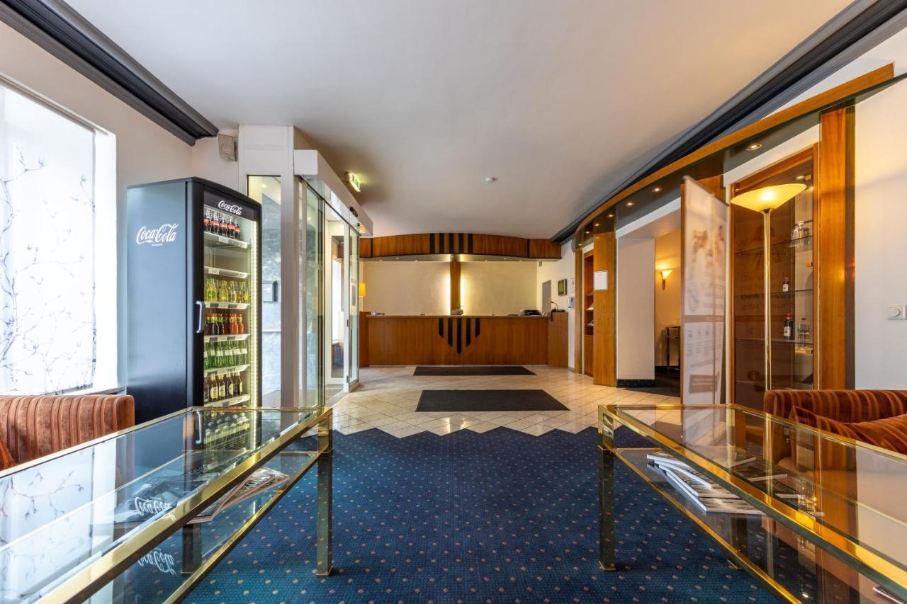 Trip Inn Hotel Esplanade Düsseldorf Exterior foto